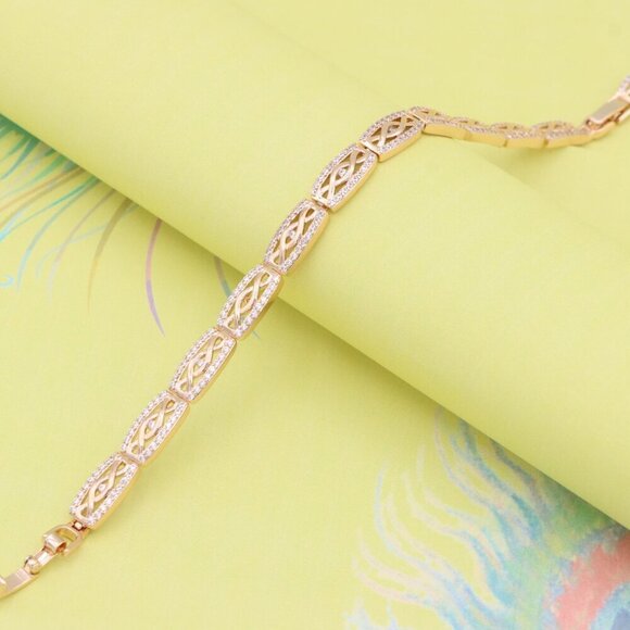 "Elegant Rose Gold Bracelet with Crystal Accents, XPBL0911 - Picture 7 of 12